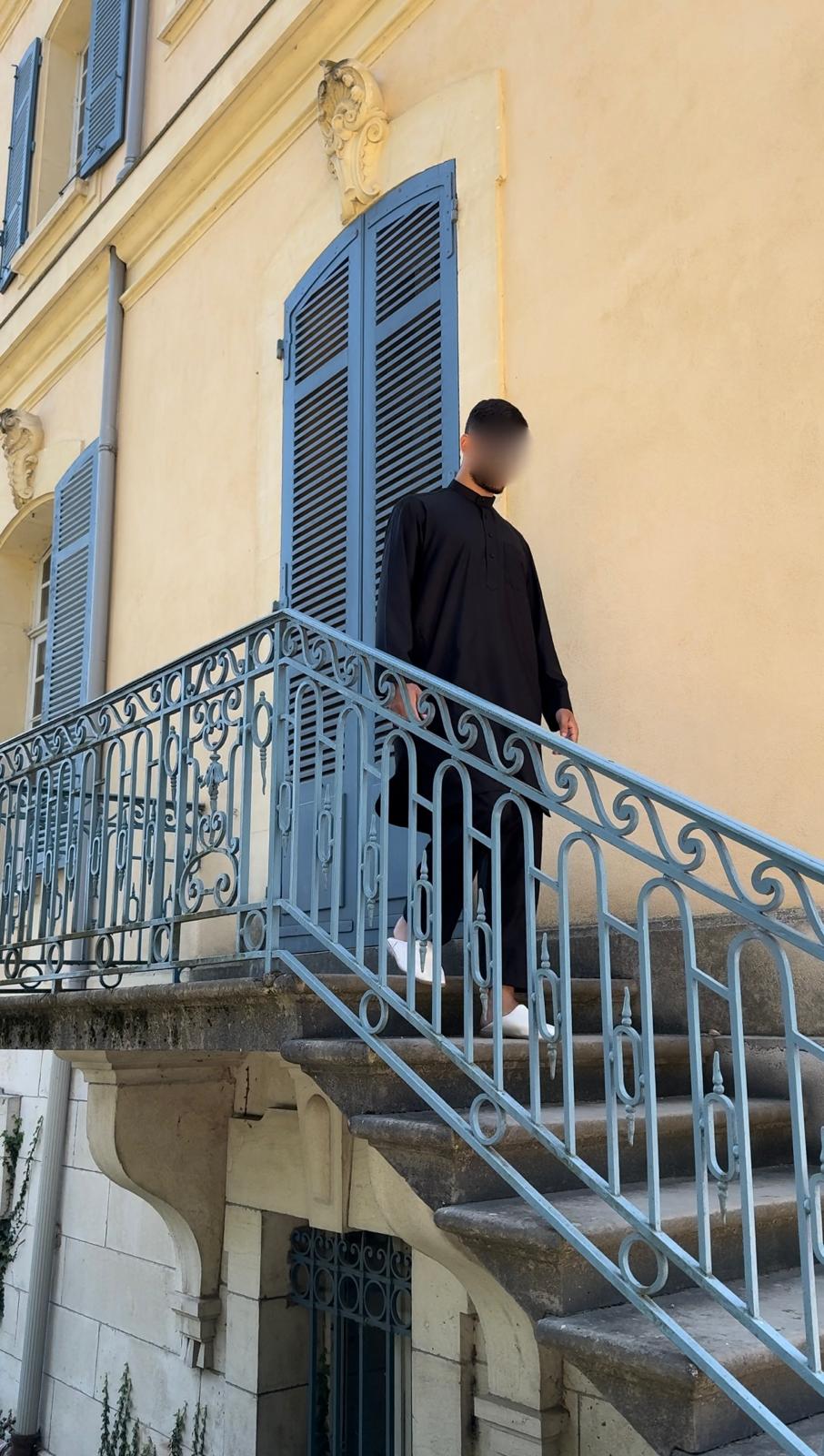 Où acheter un qamis à Lyon ? Guide complet pour trouver le meilleur qamis en ligne