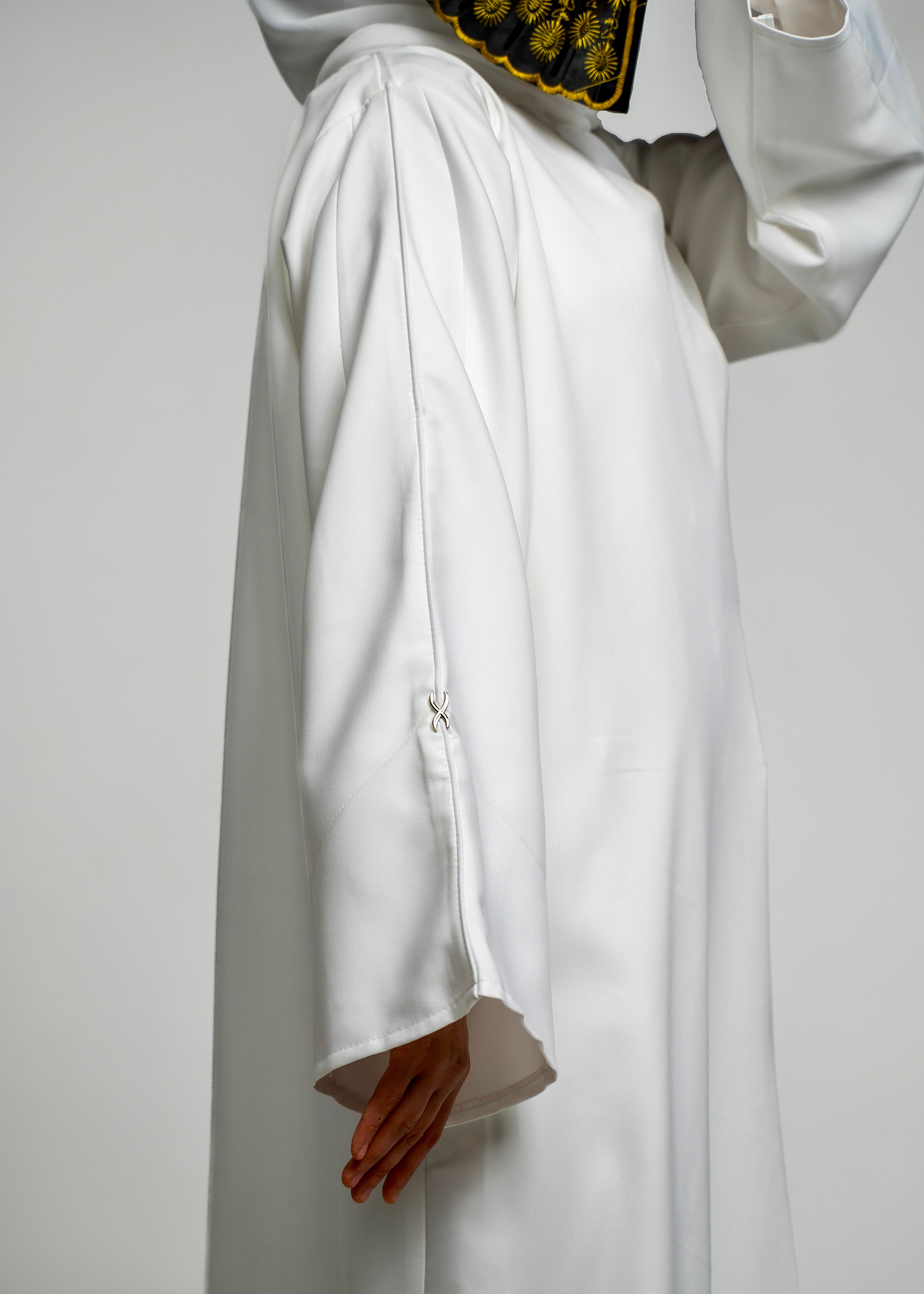 Abaya Deira | Blanche